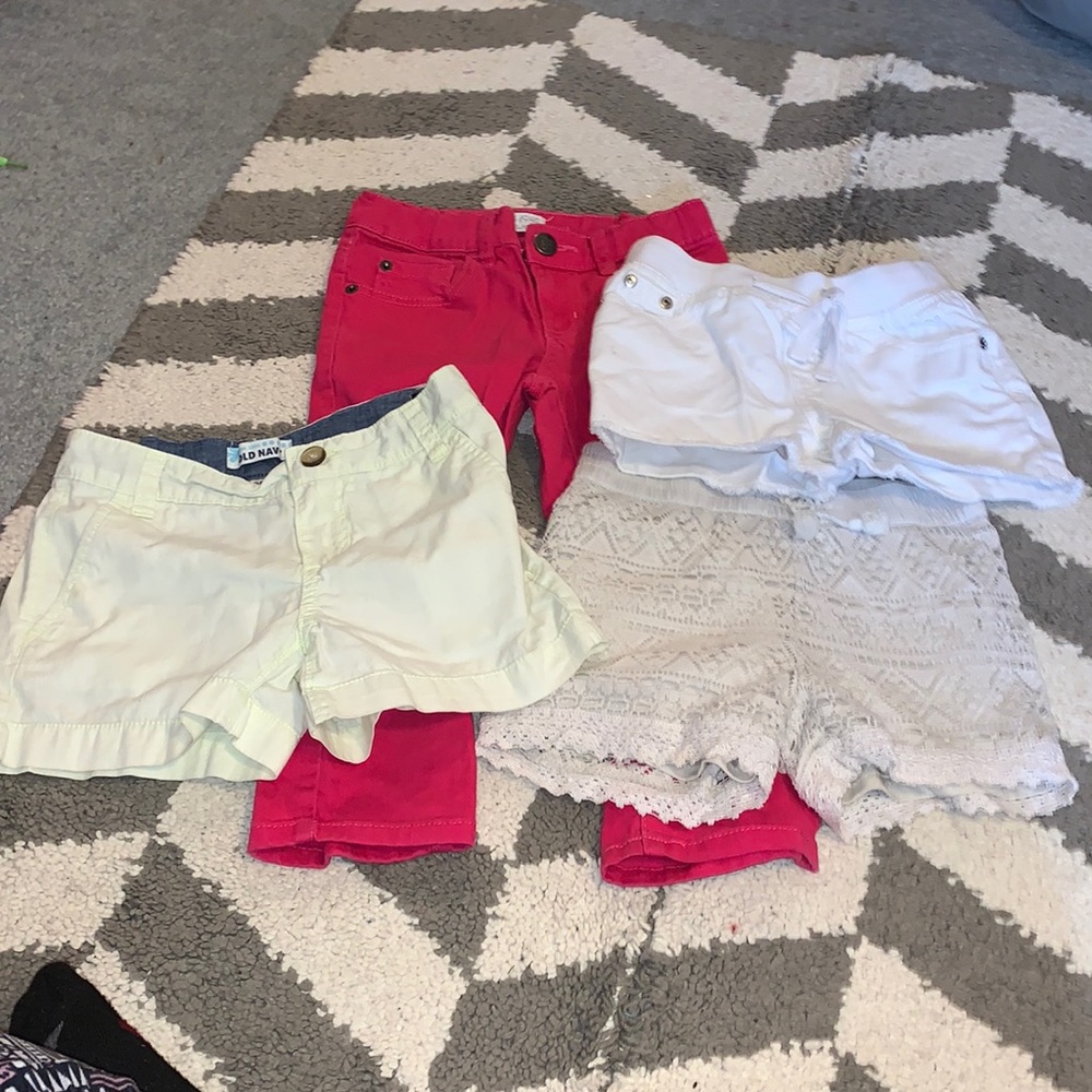 Lot of girls 6-7 summer bottoms
